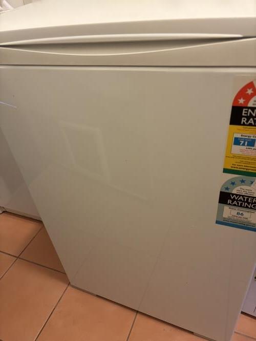 Second-hand Fisher & Paykel 7kg Top Load Washing Machine - Photo 8)