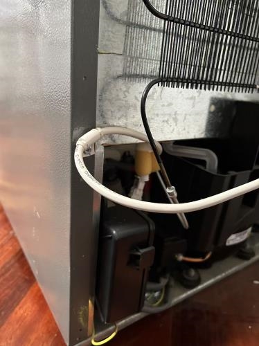 Second-hand Whirlpool 313L Bottom Mount Fridge - Photo 8)