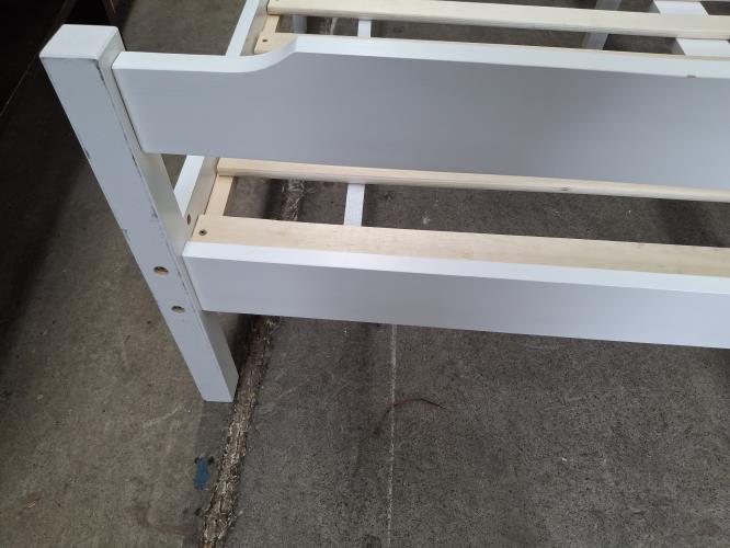 Second-hand Double Bed Frame - Photo 8)