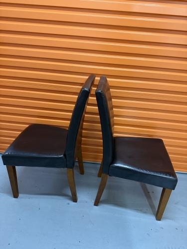 Second-hand Dining Table with 4 Chairs - Photo 8)