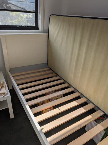 Second-hand King Single Bed Frame - Photo 8)