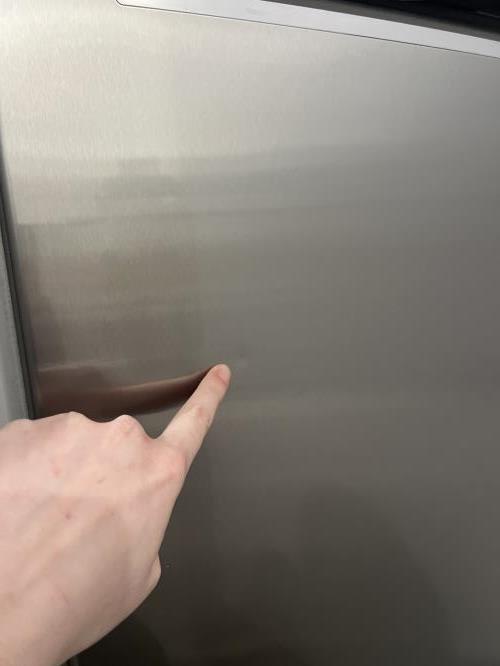 Second-hand Chiq 202L Top Mount Fridge - Photo 8)