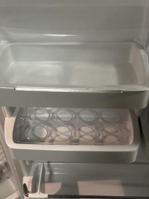 Second-hand Fisher & Paykel 411L Top Mount Fridge - Photo 8)