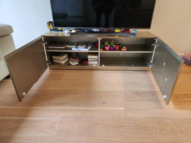 Second-hand Entertainment Unit - Photo 8)