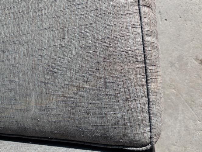 Second-hand Three Seater Sofa - Photo 8)