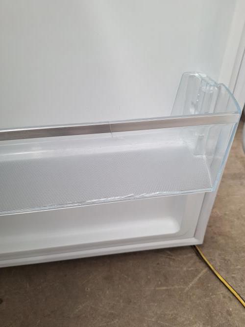 Second-hand Chiq 410L Top Mount Fridge - Photo 8)