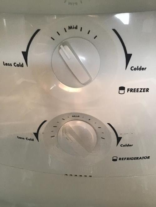 Second-hand Westinghouse 420L Top Mount Fridge - Photo 8)