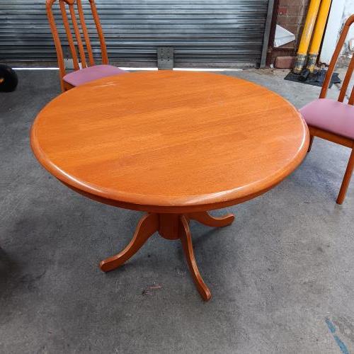 Second-hand Dining Table with 3 Chairs - Photo 9)