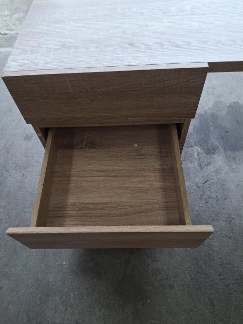Second-hand Stunning Desk - Photo 9)