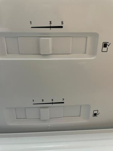 Second-hand Westinghouse 339L Bottom Mount Fridge - Photo 9)