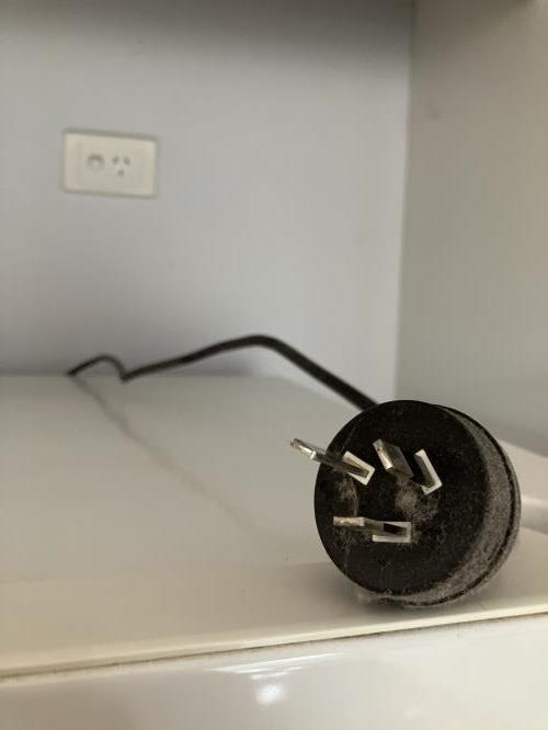 Second-hand Samsung 255L Top Mount Fridge - Photo 9)