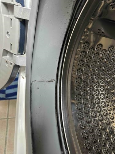 Second-hand Electrolux 9kg Front Load Washing Machine - Photo 9)