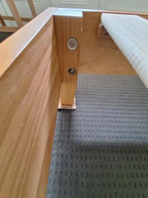 Second-hand King Size Bed Frame with Thin Flexible Mattress - Photo 9)
