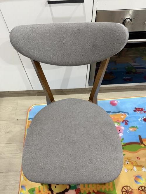 Second-hand Dining Table with 4 Chairs - Photo 9)