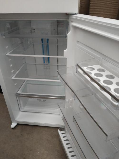 Second-hand Westinghouse 431L Top Mount Fridge - Photo 9)
