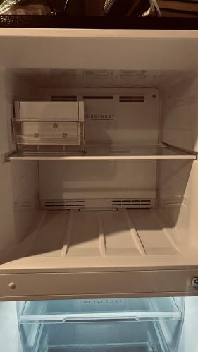 Second-hand Solt 266L Top Mount Fridge - Photo 9)