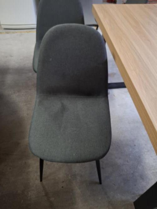 Second-hand Dining Table with 6 Chairs - Photo 9)