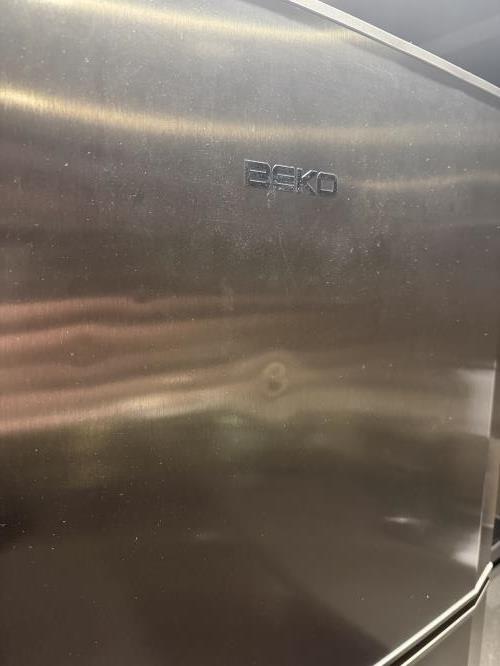 Second-hand Beko 415L Top Mount Fridge - Photo 9)