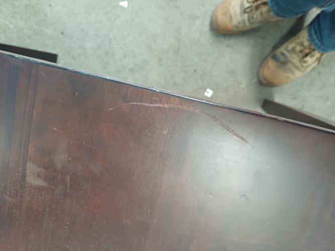Second-hand Dining Table (no chairs) - Photo 9)