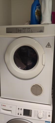 Second-hand Fisher & Paykel 4.5kg Dryer