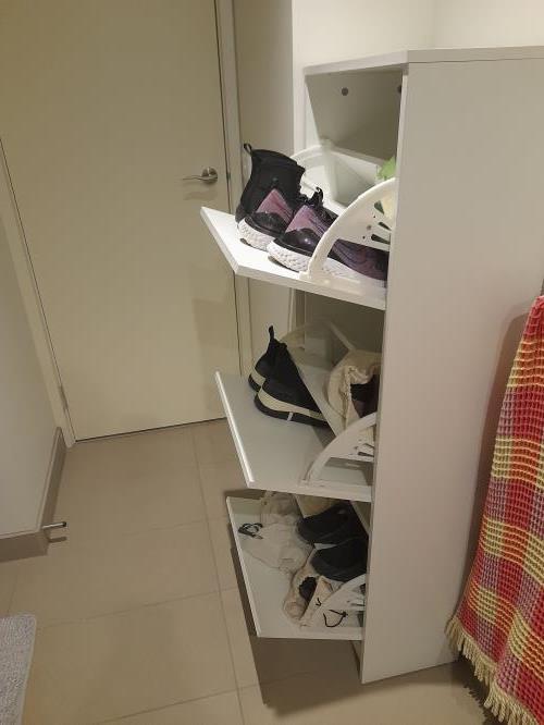 Second-hand IKEA Shoe Cabinet - Photo 4)