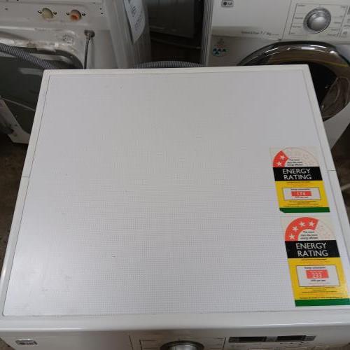 Second-hand LG 7kg / 4kg Washer-Dryer Combo - Photo 2)