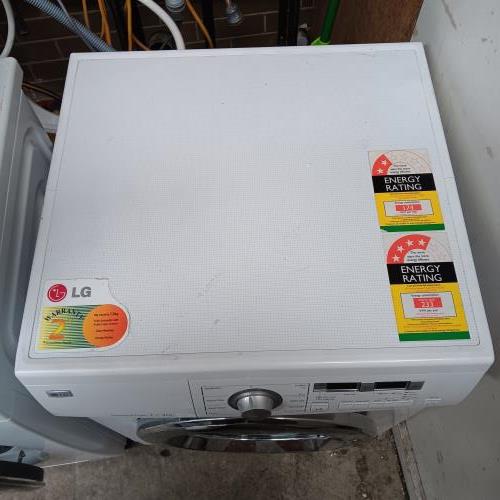 Second-hand LG 7kg / 4kg Washer-Dryer Combo - Photo 2)
