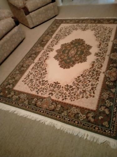 Second-hand Rug