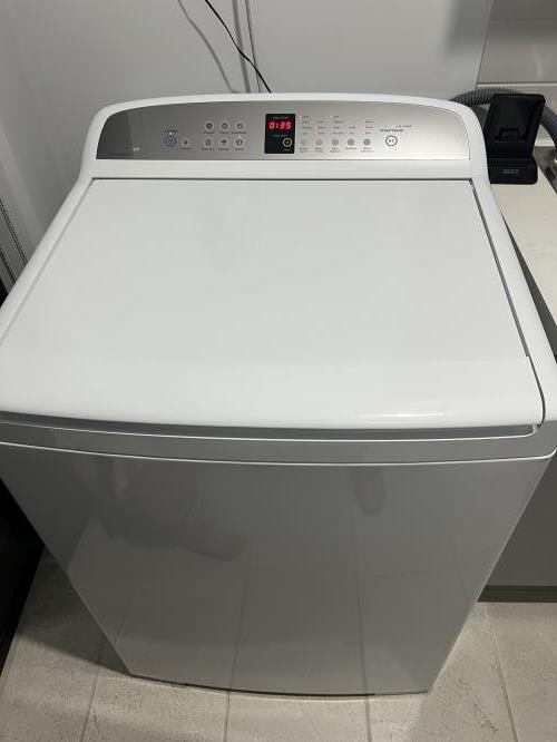 Second-hand Fisher & Paykel 10kg Top Load Washing Machine